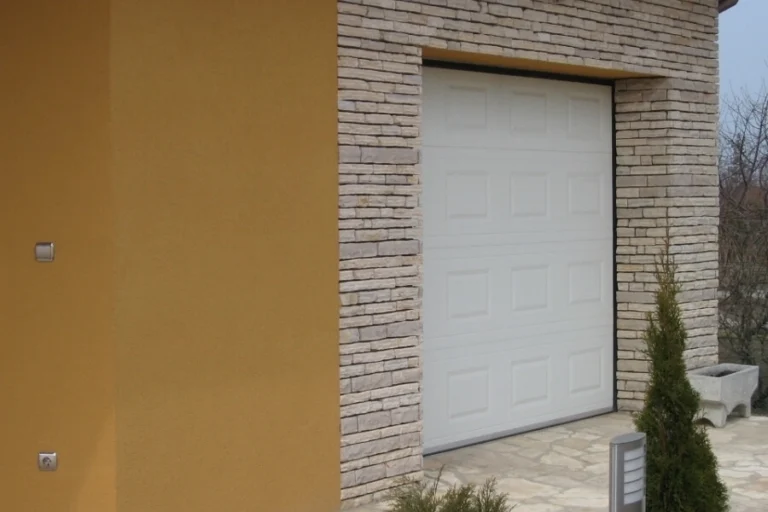 Eurodoor lakossági garázskapu